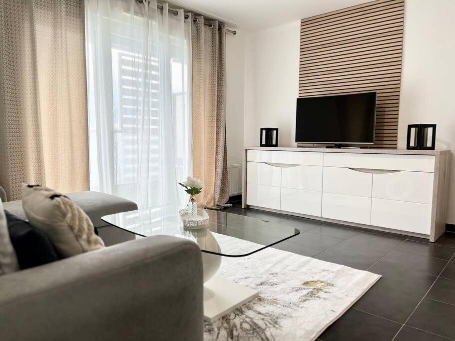 Appartement T2 Vue Panoramique Sur Annecy Seynod Dış mekan fotoğraf